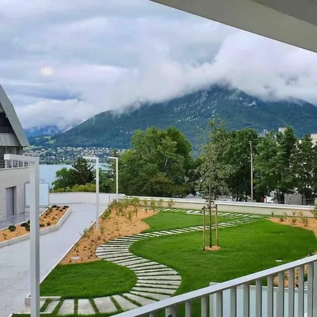 Le Boheme Beau T2 Vue & Montagnes + Garage * Annecy