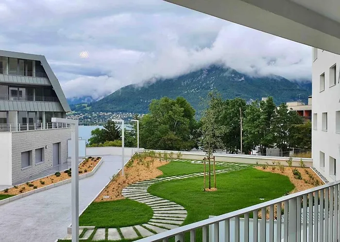 Le Boheme Beau T2 Vue & Montagnes + Garage * Annecy